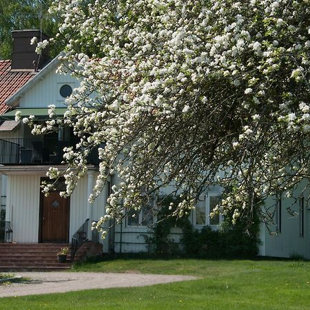 Ekeby I Bro Bed and Breakfast Εξωτερικό φωτογραφία