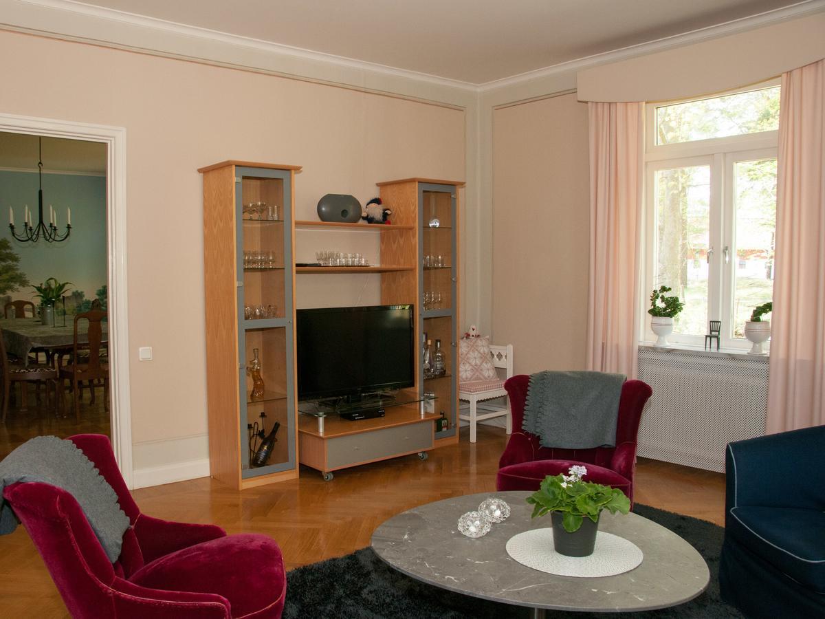 Ekeby I Bro Bed and Breakfast Εξωτερικό φωτογραφία